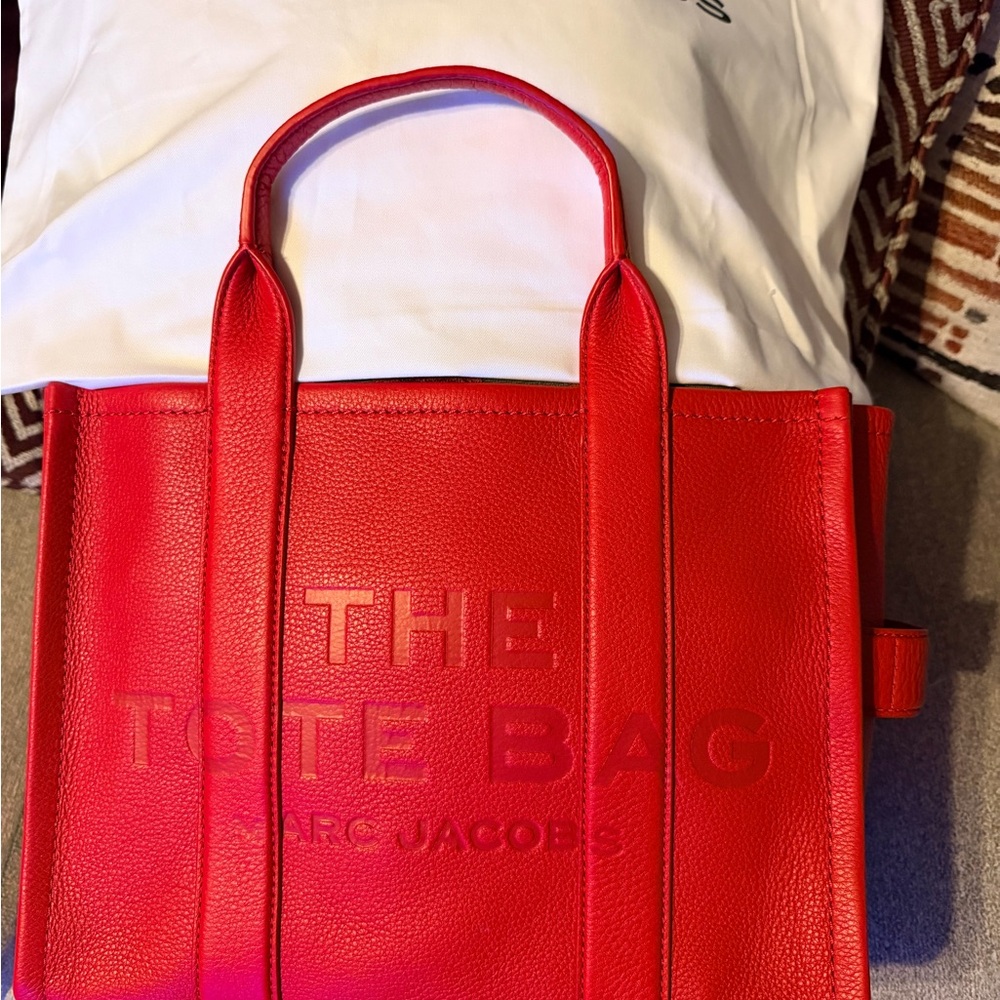 Marc Jacobs The Leather Medium tote bag